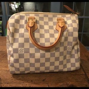 Louis Vuitton Speedy 25